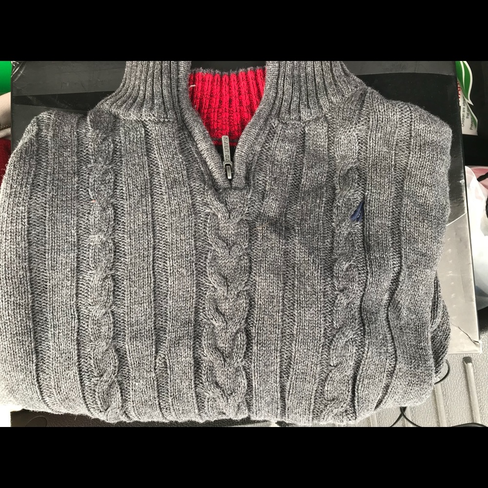 Grey Nautica sweatshirt